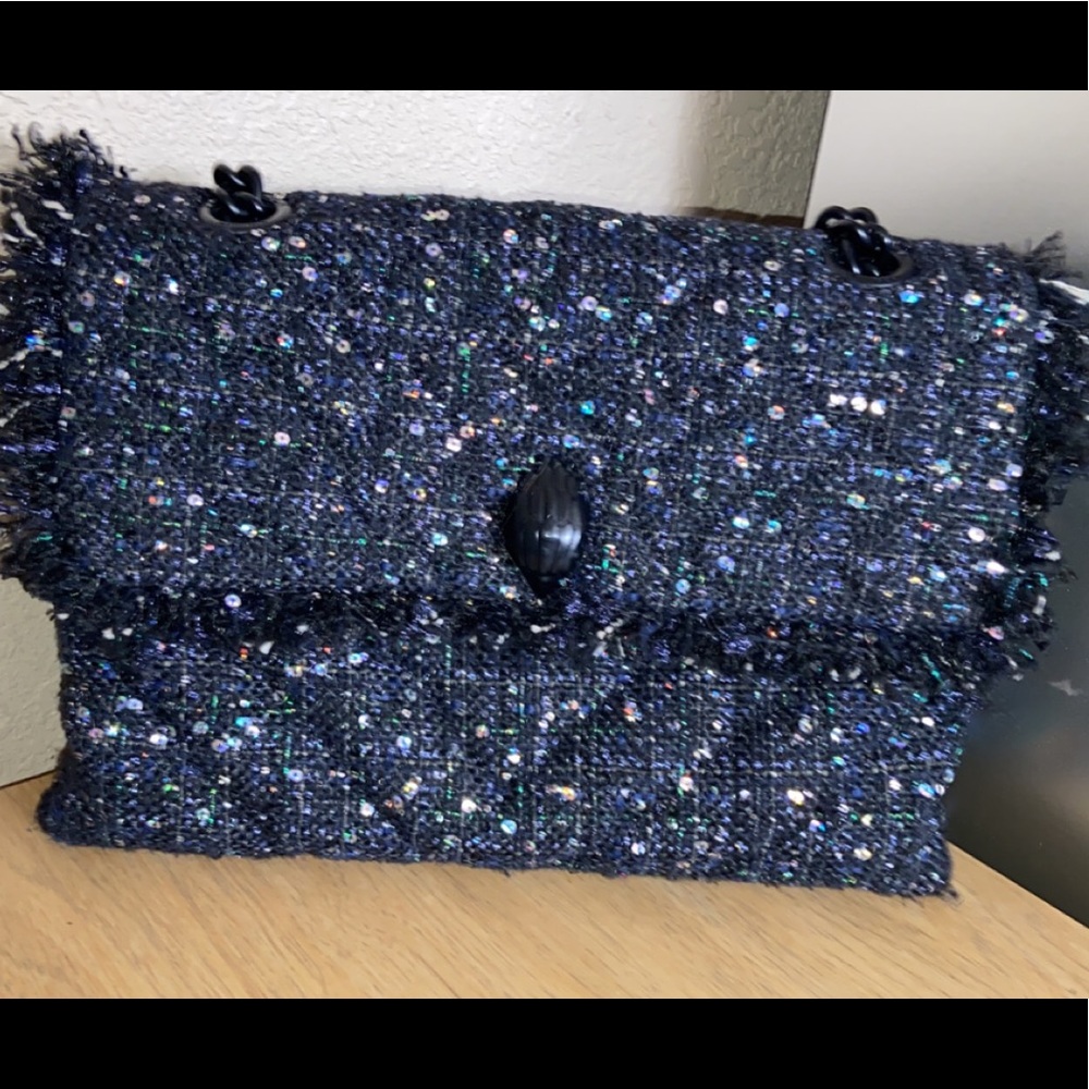 Black purse